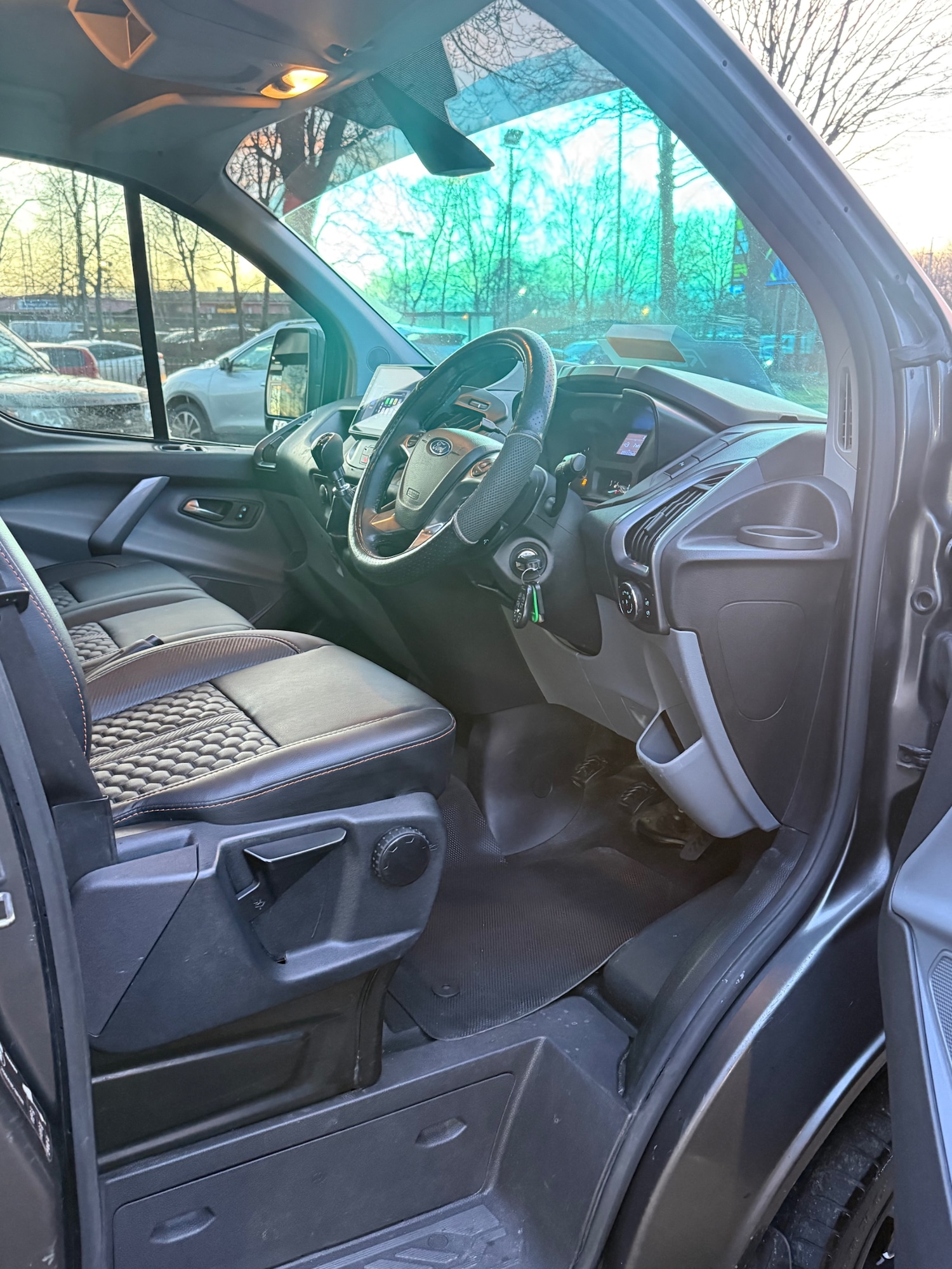 Used Ford Transit Custom 2015 for sale - 77370188: Photo 11