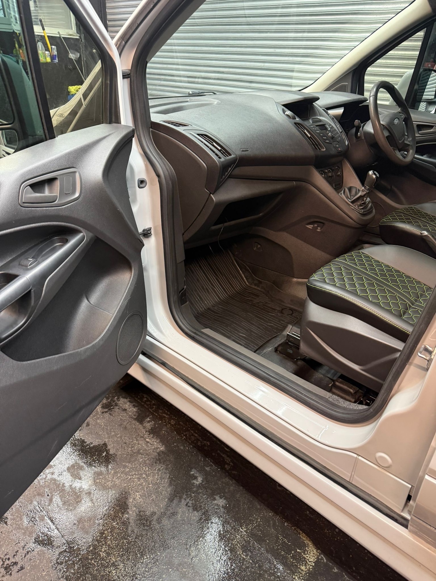 Used Ford Transit Connect 2018 for sale - 77368760: Photo 14