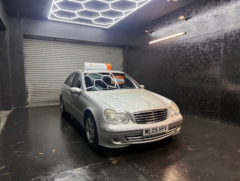 Used Mercedes-Benz C Class 2005 for sale - 76595361: Photo