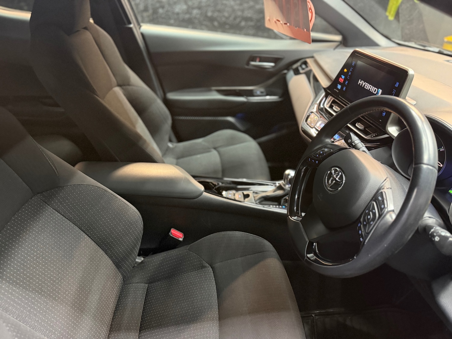 Used Toyota C-HR 2019 for sale - 76741504: Photo 10