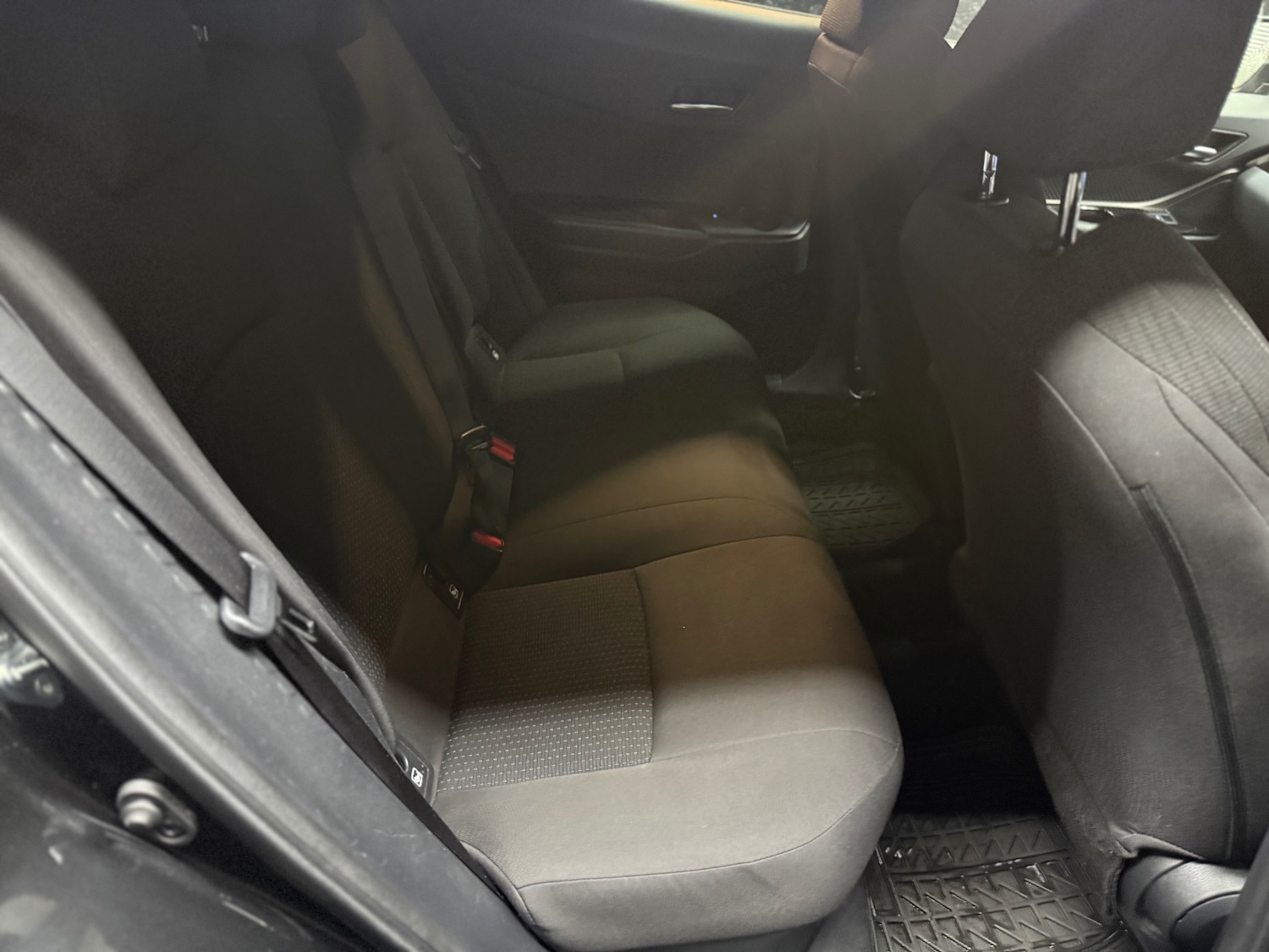 Used Toyota C-HR 2019 for sale - 76741504: Photo 13