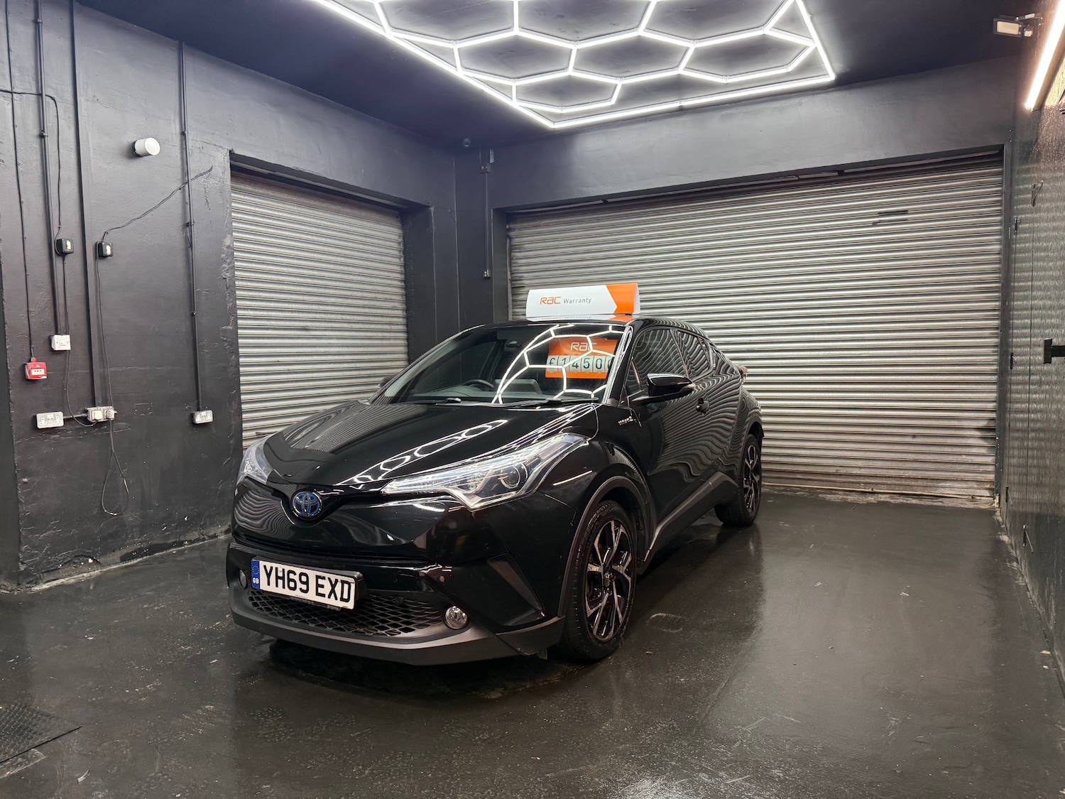 Used Toyota C-HR 2019 for sale - 76741504: Photo 3