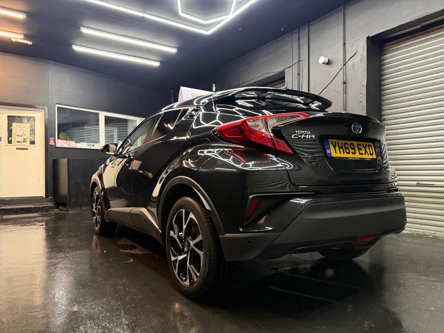 Used Toyota C-HR 2019 for sale - 76741504: Photo 5