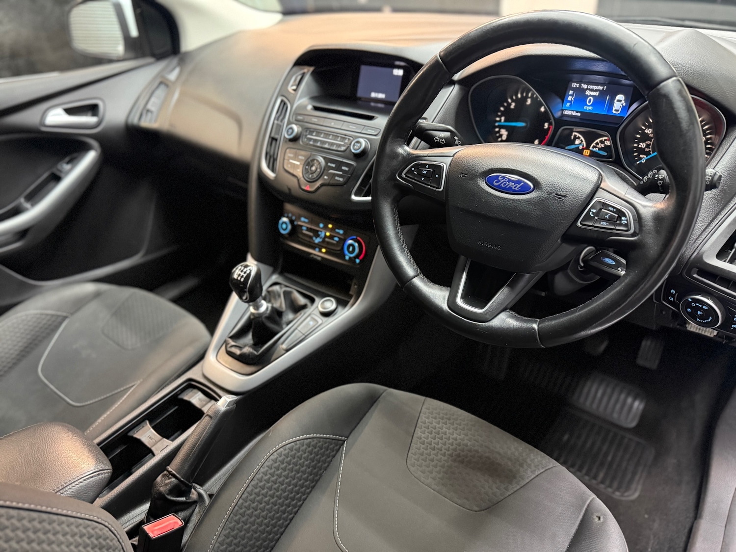 Used Ford Focus 2015 for sale - 76567842: Photo 12