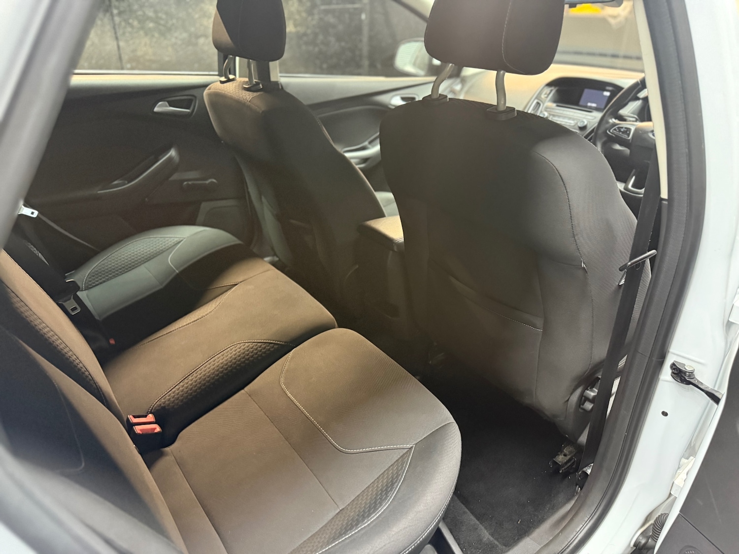 Used Ford Focus 2015 for sale - 76567842: Photo 14