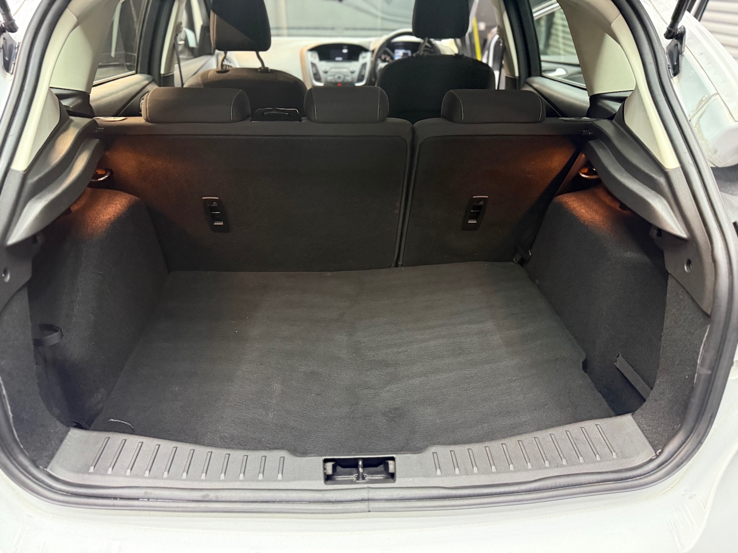 Used Ford Focus 2015 for sale - 76567842: Photo 16