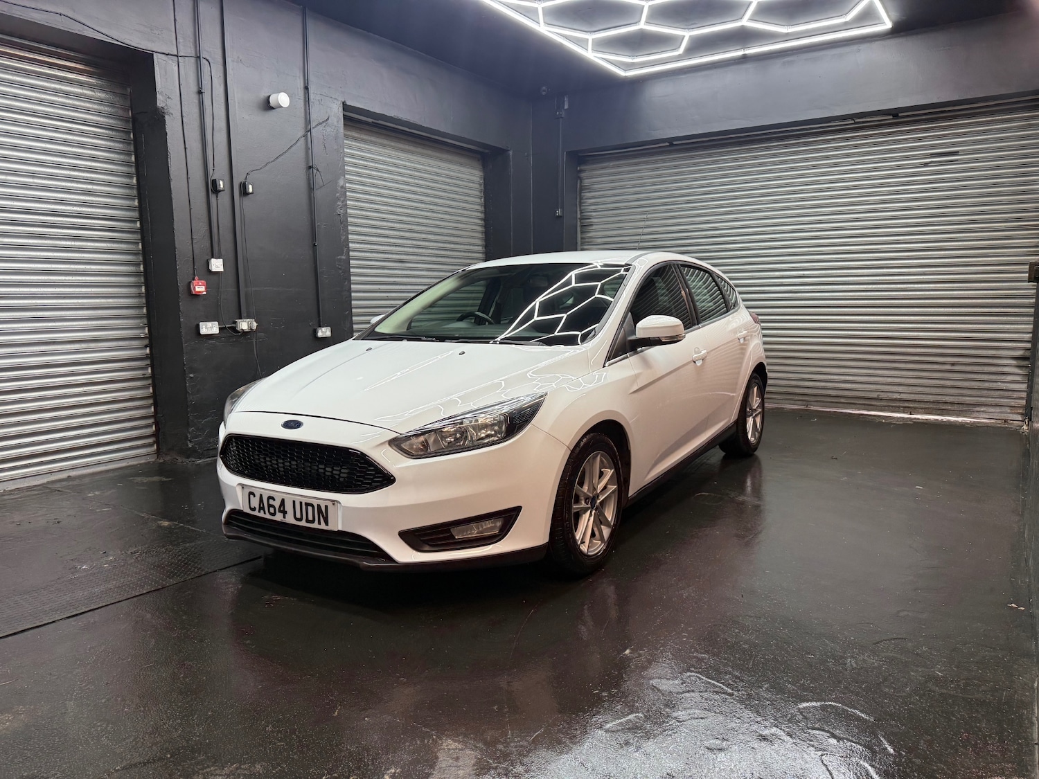 Used Ford Focus 2015 for sale - 76567842: Photo 4