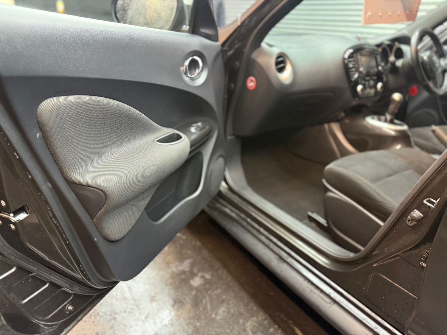 Used Nissan Juke 2013 for sale - 76687101: Photo 11