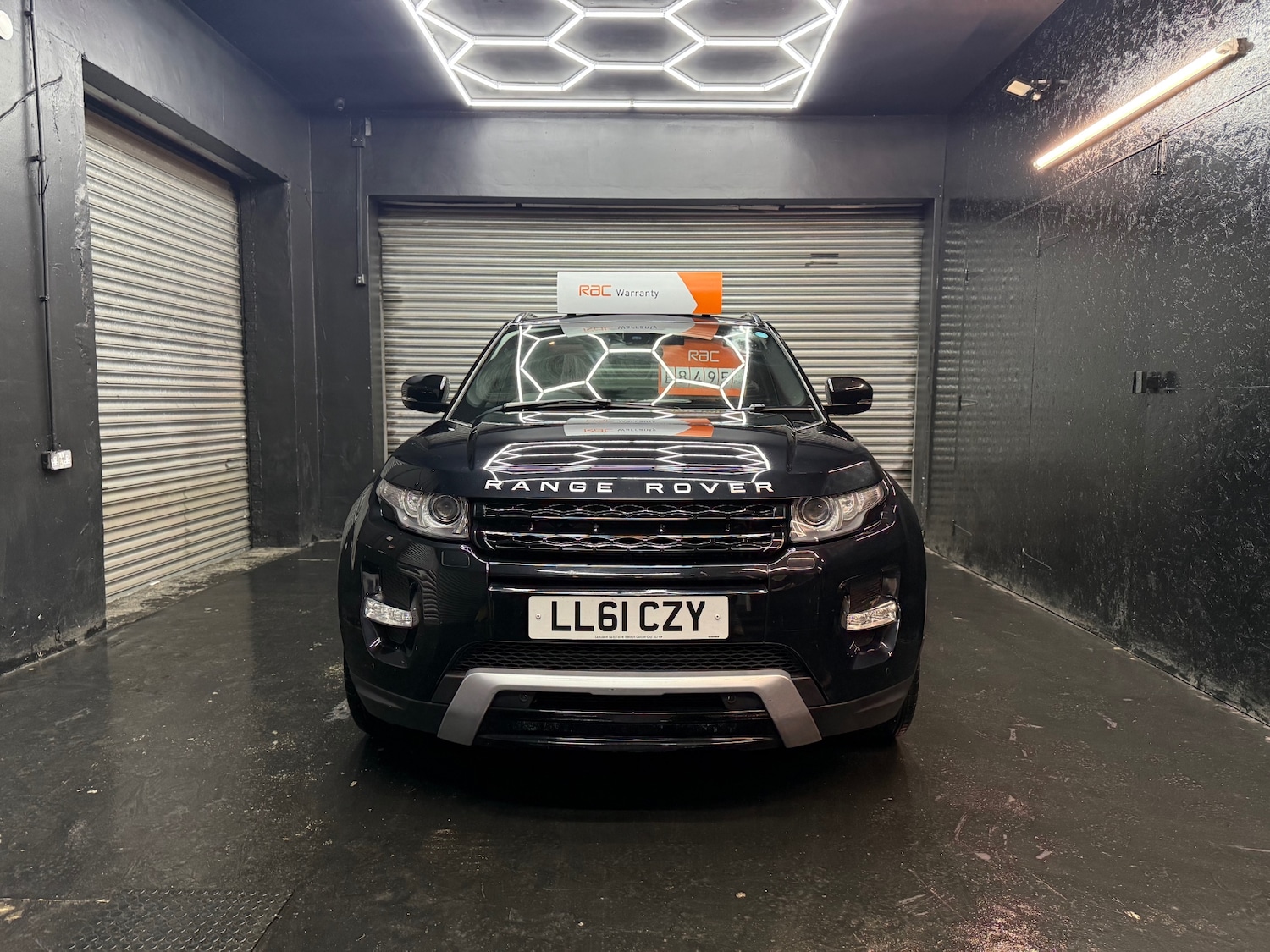 Used Land Rover Range Rover Evoque 2011 for sale - 76741489: Photo 1