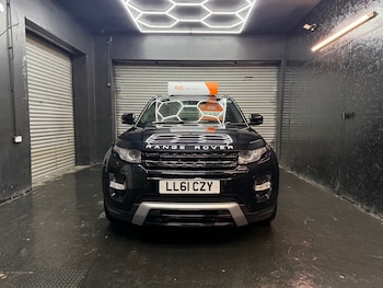 Land Rover - Range Rover Evoque