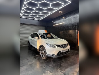 Used Nissan Qashqai 2015 for sale - 76532525: Photo