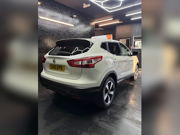 Used Nissan Qashqai 2015 for sale - 76532525: Photo