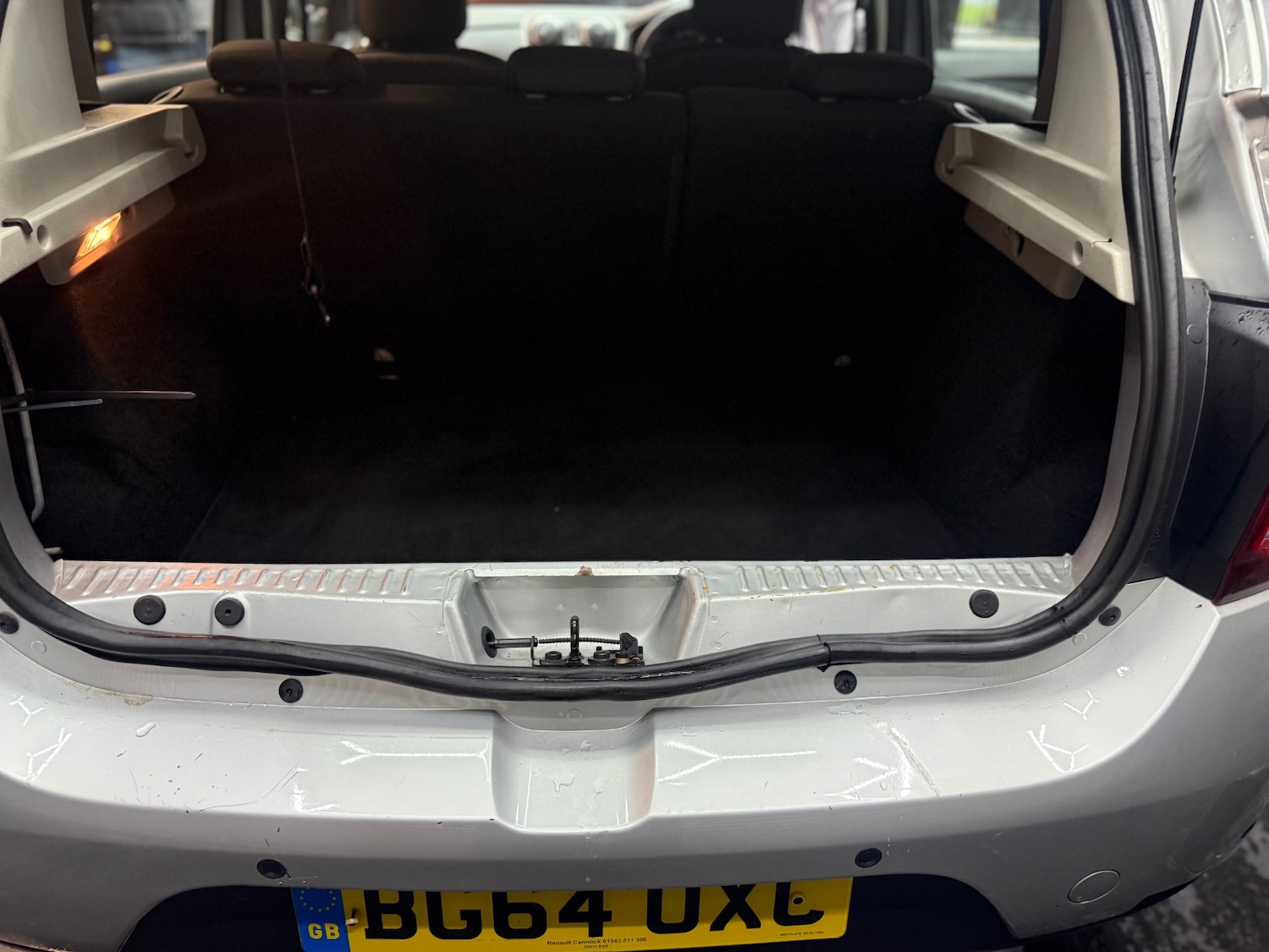 Used Dacia Sandero Stepway 2014 for sale - 76615964: Photo 11