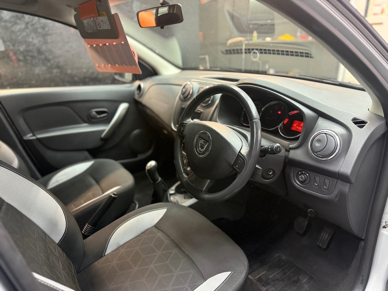 Used Dacia Sandero Stepway 2014 for sale - 76615964: Photo 7