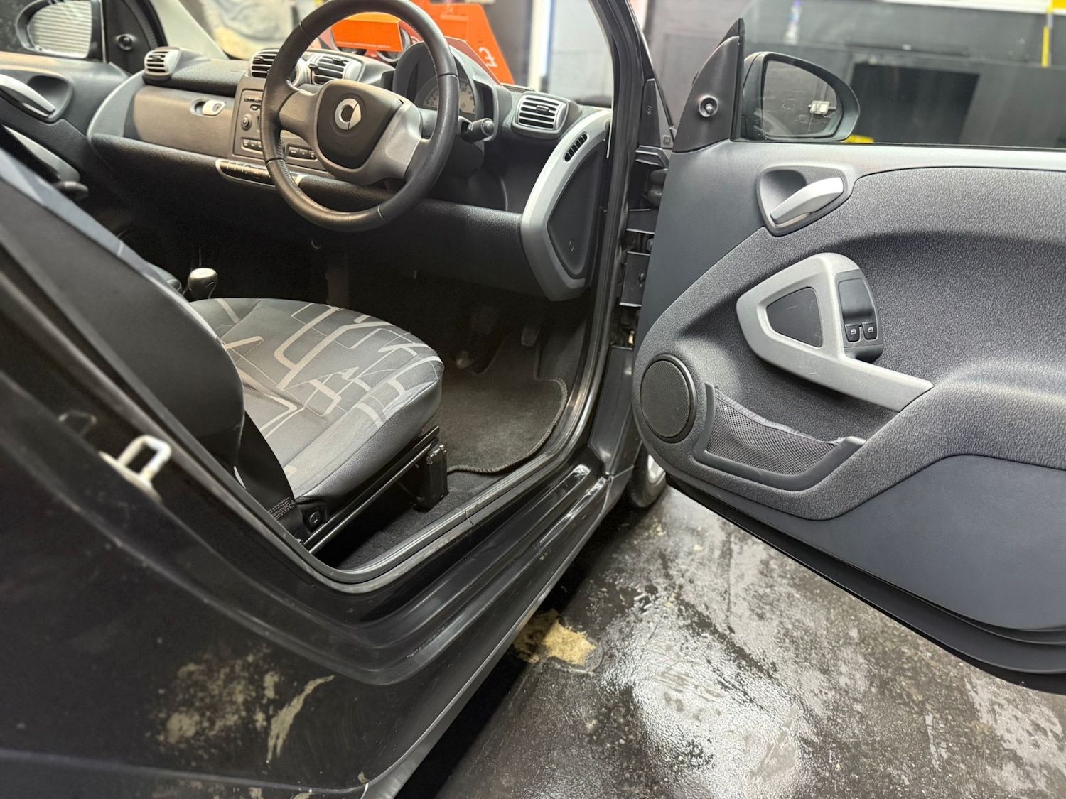 Used smart fortwo 2009 for sale - 76687040: Photo 8