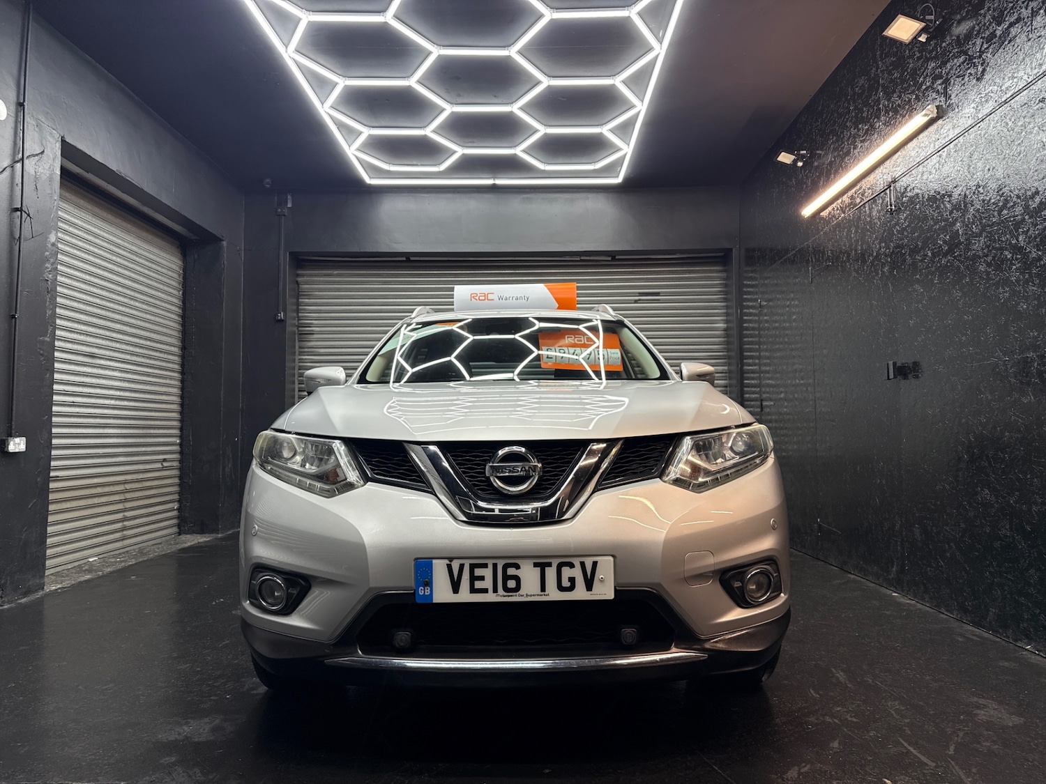 Used Nissan X-Trail 2016 for sale - 76430618: Photo 1