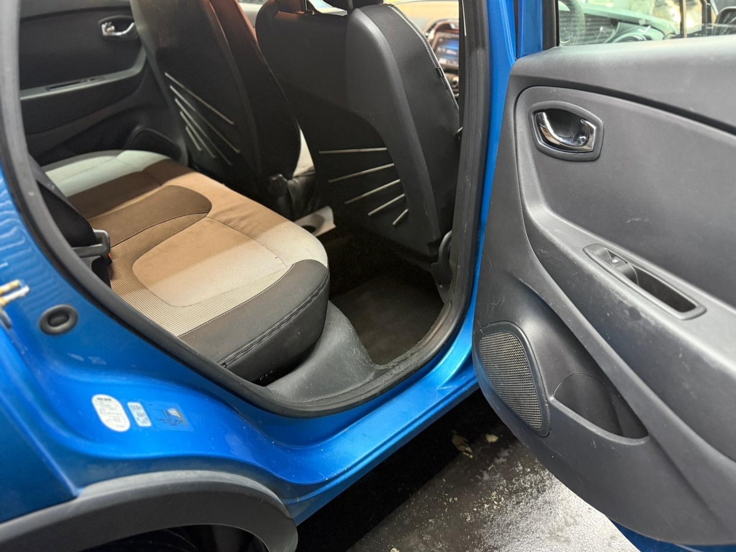 Used Renault Captur 2013 for sale - 76741460: Photo 10