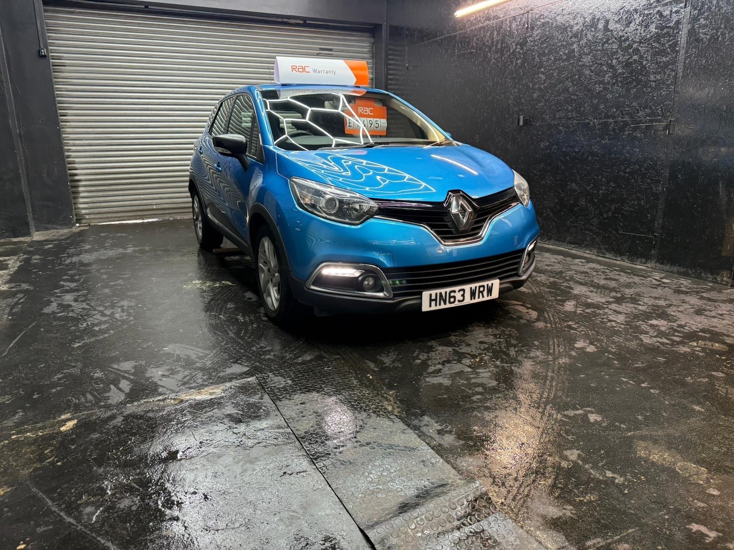 Used Renault Captur 2013 for sale - 76741460: Photo 2
