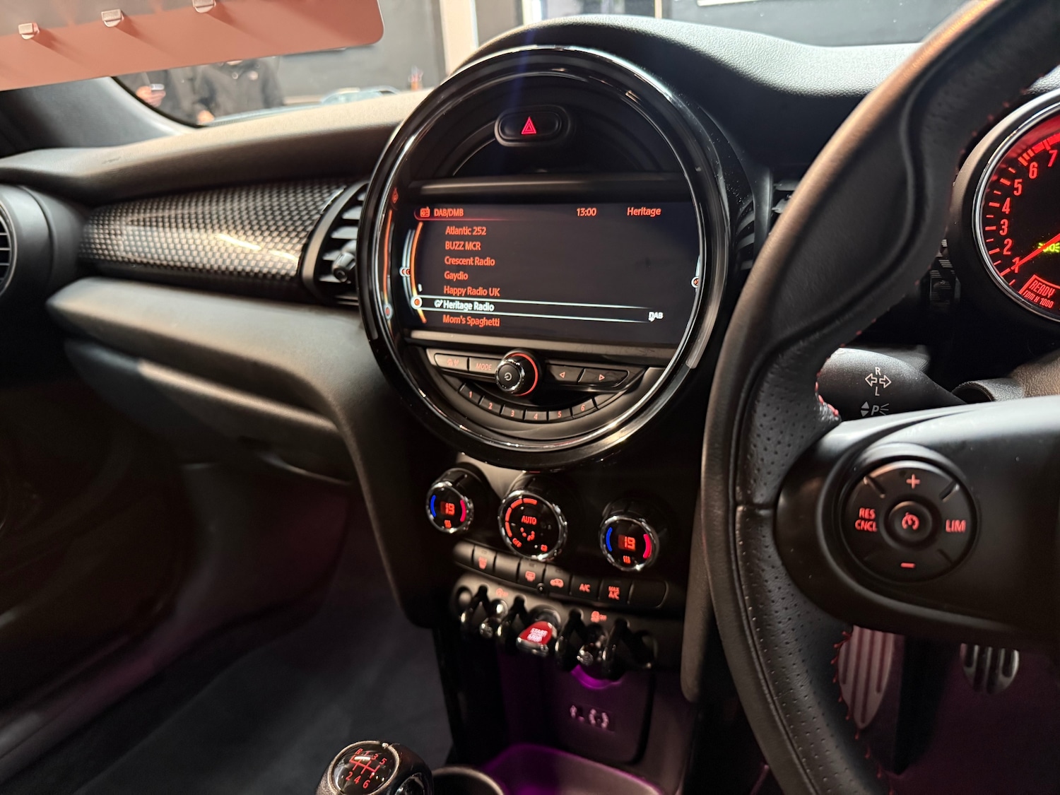 Used MINI Hatch 2017 for sale - 76578396: Photo 10