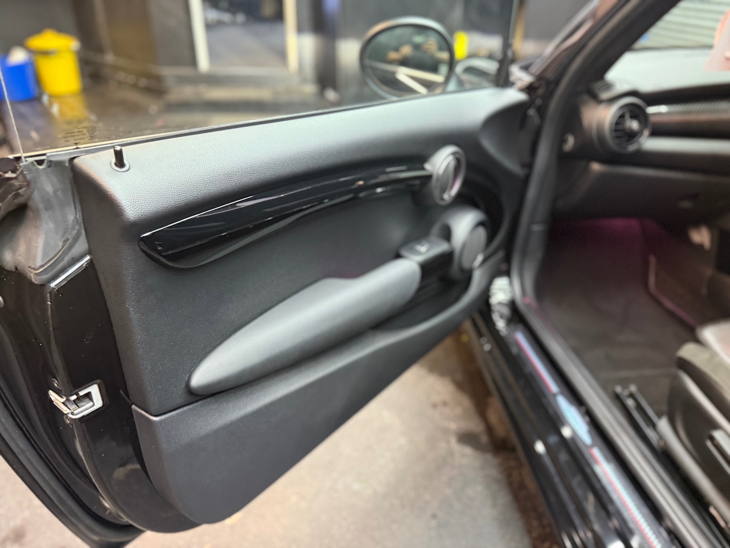 Used MINI Hatch 2017 for sale - 76578396: Photo 20