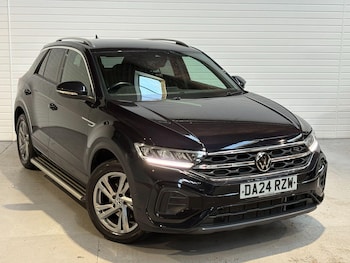 Used Volkswagen T-Roc 2024 for sale - 78878630: Photo
