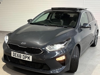 Used Kia Ceed 2018 for sale - 78676209: Photo