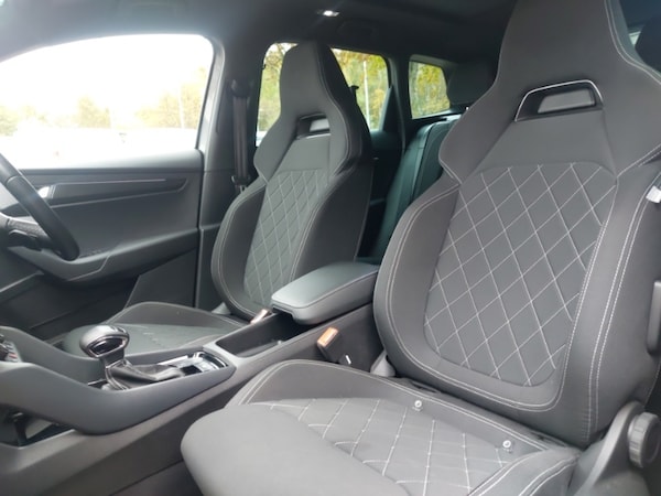 Used Skoda Karoq 2024 for sale - 76308937: Photo 12