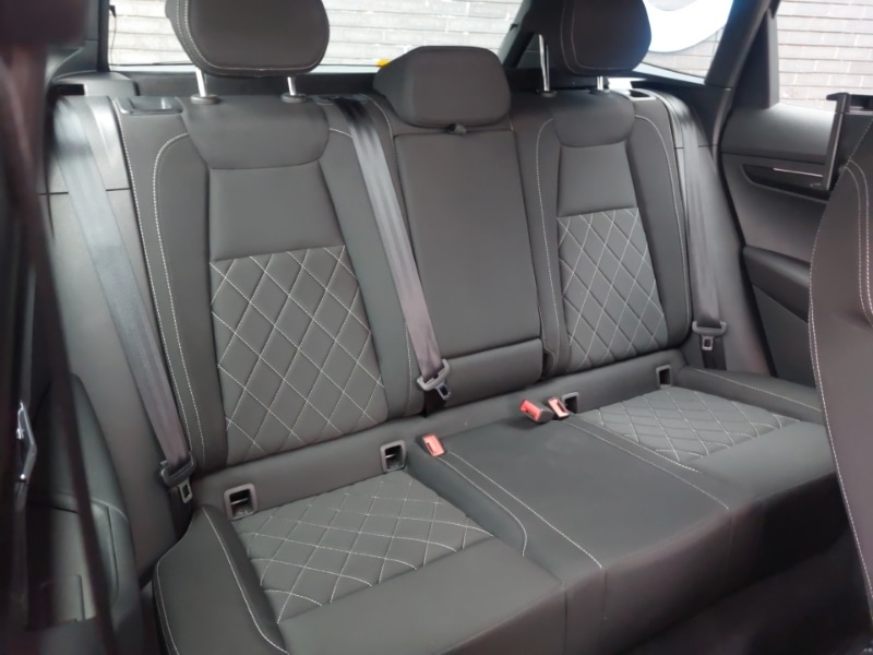 Used Skoda Karoq 2024 for sale - 76308937: Photo 13