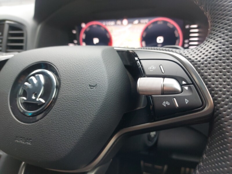 Used Skoda Karoq 2024 for sale - 76308937: Photo 16