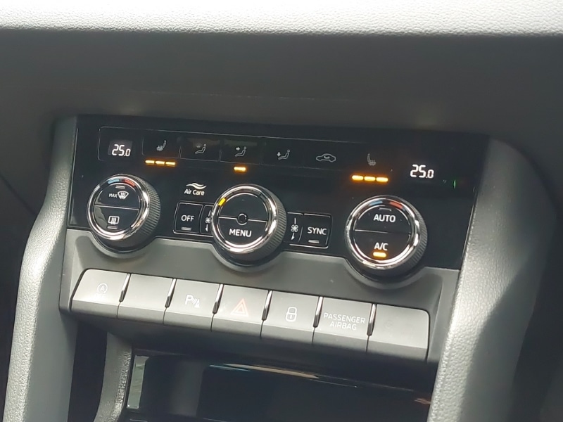 Used Skoda Karoq 2024 for sale - 76308937: Photo 17