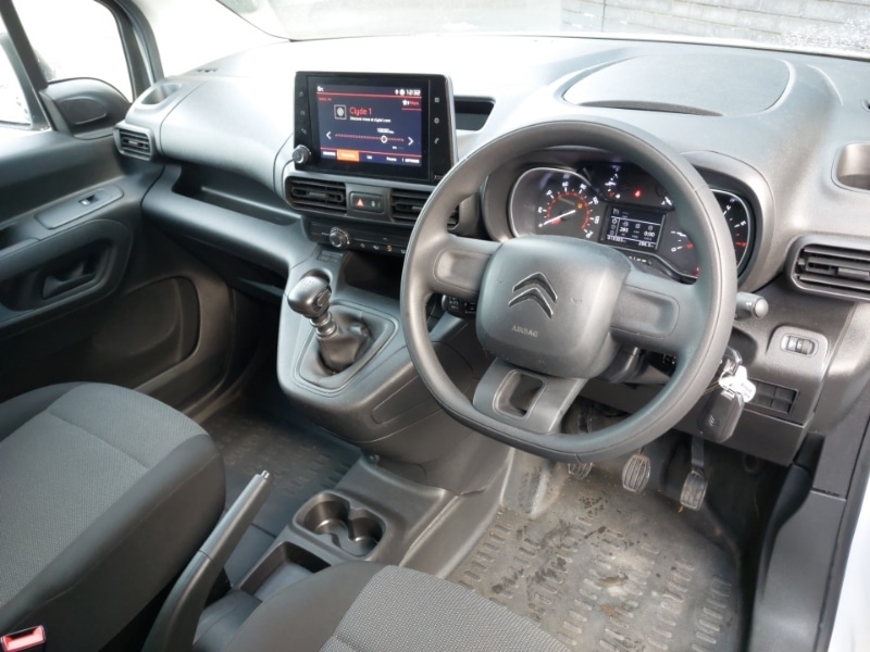 Used Citroen Berlingo 2023 for sale - 77371399: Photo 2