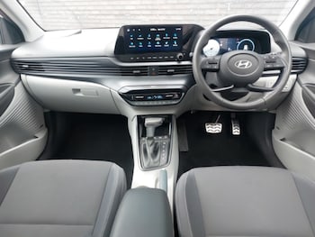 Used Hyundai BAYON 2024 for sale - 76696083: Photo