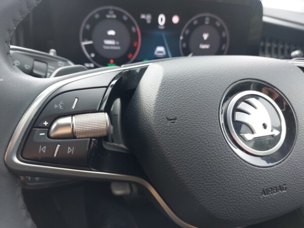 Used Skoda Superb 2024 for sale - 75718680: Photo 15