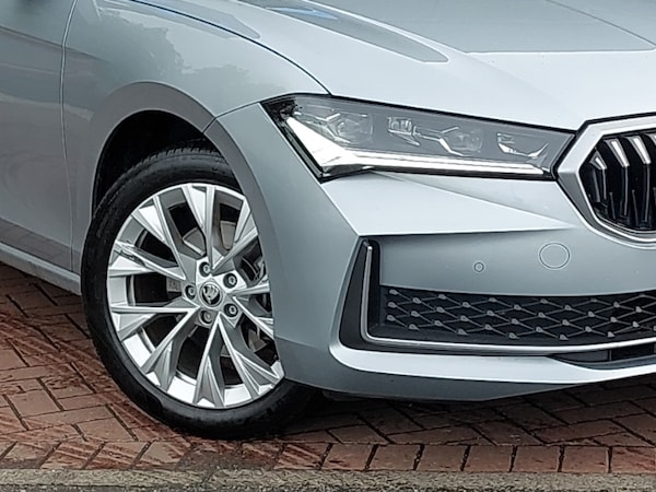Used Skoda Superb 2024 for sale - 75718680: Photo 9