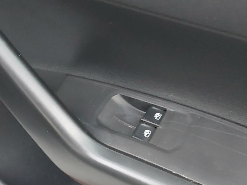 Used Volkswagen Polo 2018 for sale - 77400256: Photo 12