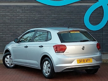 Used Volkswagen Polo 2018 for sale - 77400256: Photo