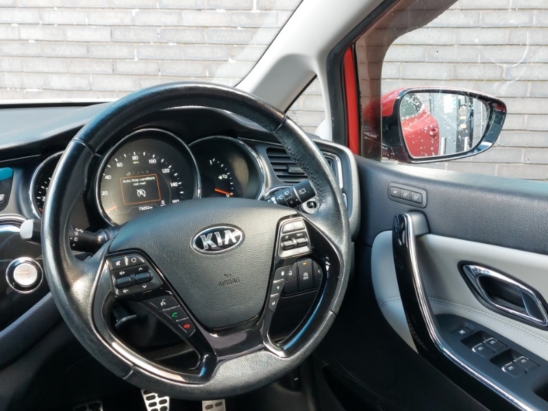 Used Kia Ceed 2017 for sale - 76707704: Photo 10