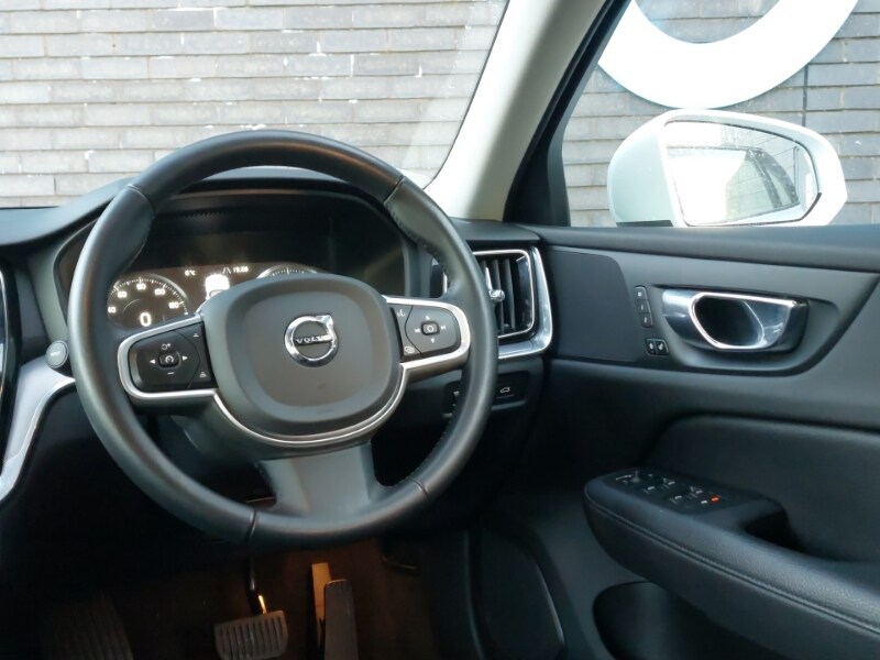 Used Volvo V60 2020 for sale - 77311602: Photo 10