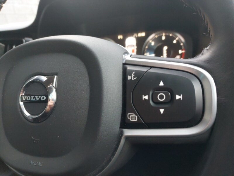 Used Volvo V60 2020 for sale - 77311602: Photo 16