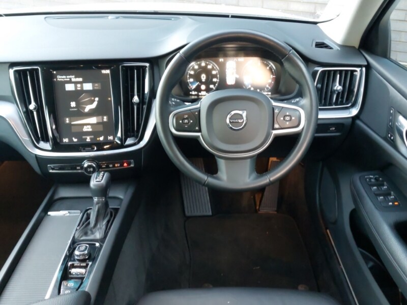 Used Volvo V60 2020 for sale - 77311602: Photo 7