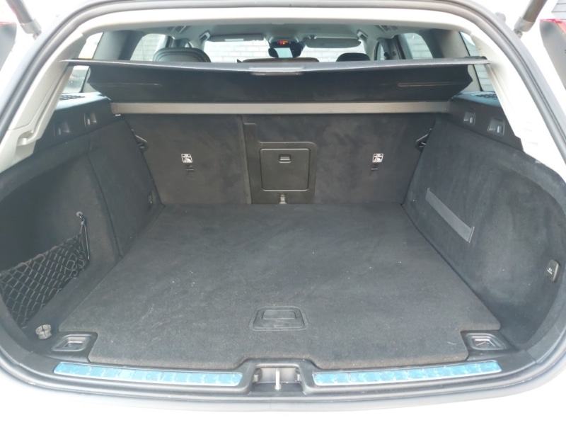 Used Volvo V60 2020 for sale - 77311602: Photo 8