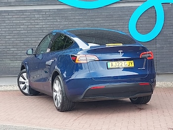 Used Tesla Model Y 2022 for sale - 75470887: Photo