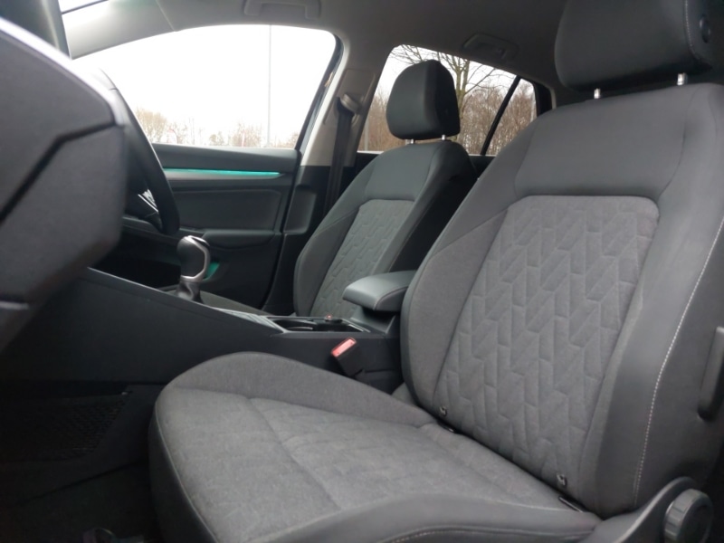 Used Volkswagen Golf 2024 for sale - 77141917: Photo 12