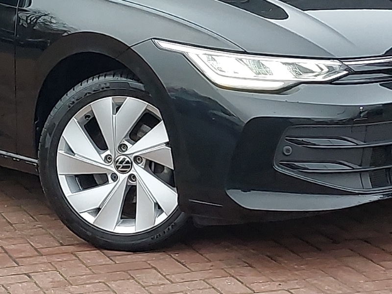 Used Volkswagen Golf 2024 for sale - 77141917: Photo 9