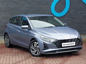 Used Hyundai i20 2025 for sale - 79343582: Photo