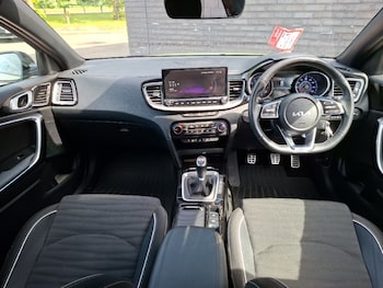 Used Kia XCeed 2023 for sale - 79561522: Photo
