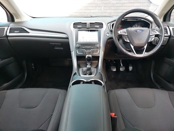 Used Ford Mondeo 2017 for sale - 75882573: Photo