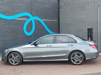 Used Mercedes-Benz C-Class 2021 for sale - 75971909: Photo