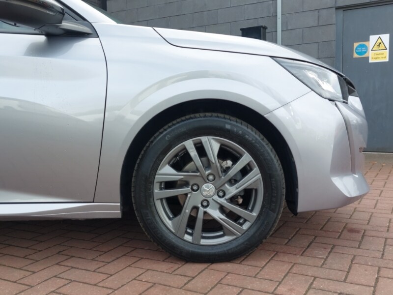 Used Peugeot 208 2022 for sale - 76369757: Photo 14