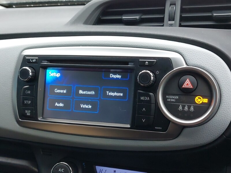 Used Toyota Yaris 2012 for sale - 76651690: Photo 11